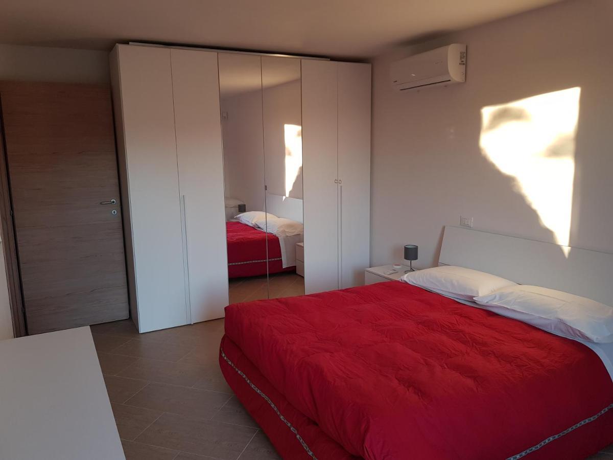 Apartamento Il Panorama Montescudaio Exterior foto