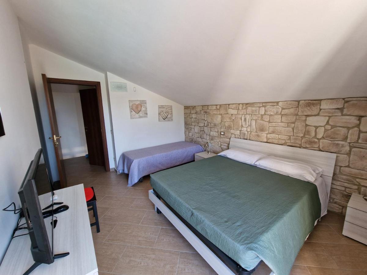 Apartamento Il Panorama Montescudaio Exterior foto