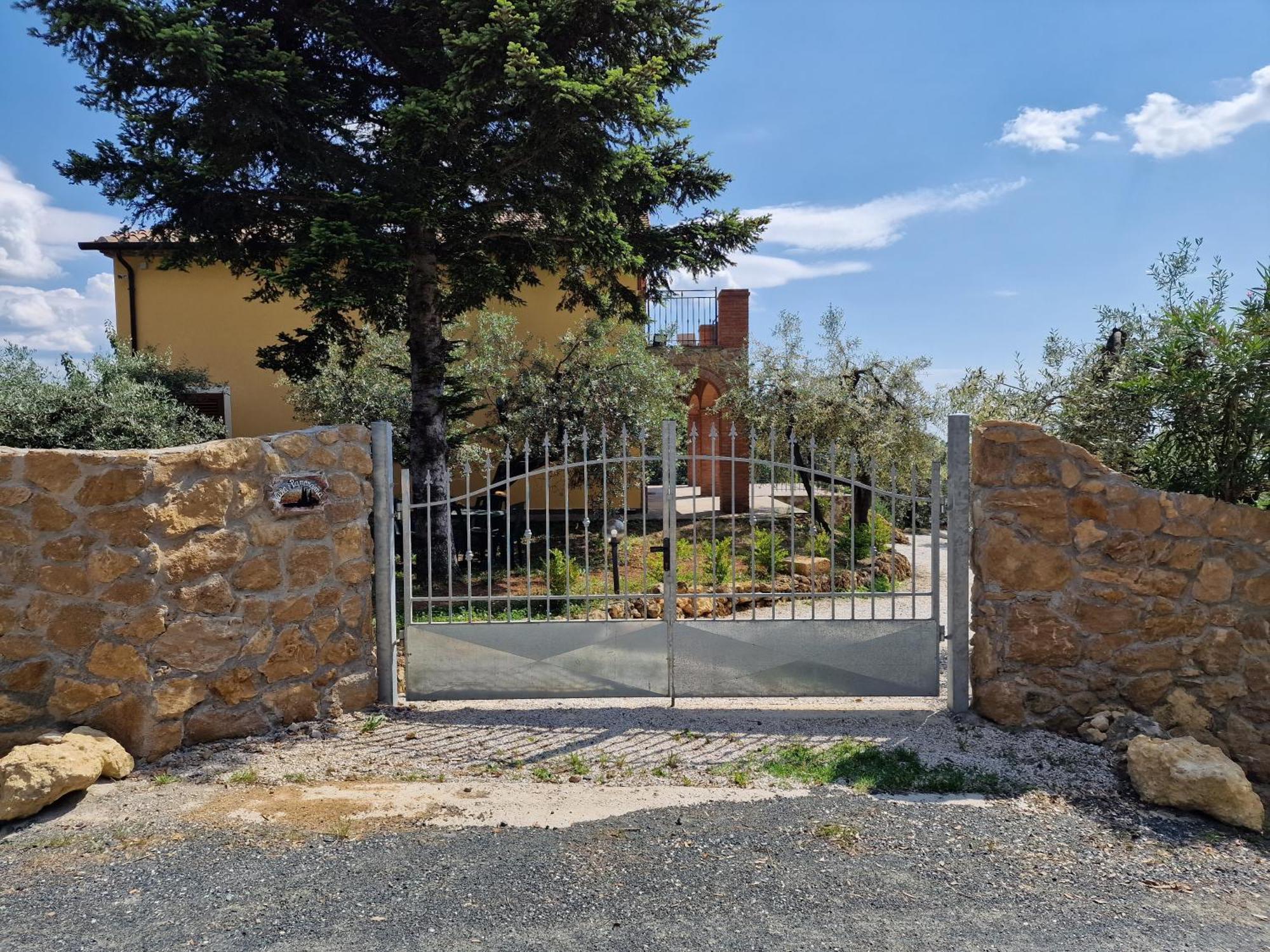 Apartamento Il Panorama Montescudaio Exterior foto